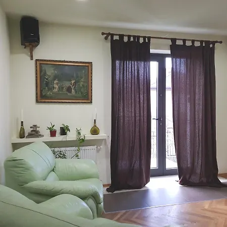 Przejazdem Na Polnoc Bielany * Varşova