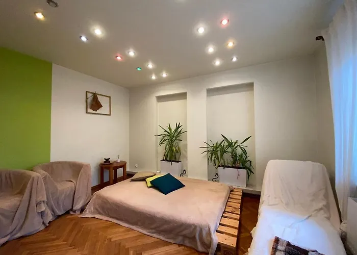 Apartament Przejazdem Na Północ Bielany